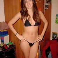 Napi bikinis lány – Pontozzad 1-10ig